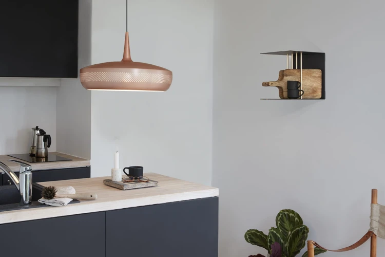 UMAGE_lifestyle_Clava Dine_brushed copper_Teaser_anthracite grey_low res.jpg