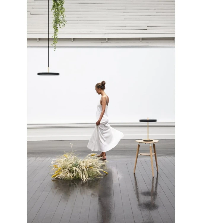 lampa-asteria-table-black-umage-czarna(2).jpg