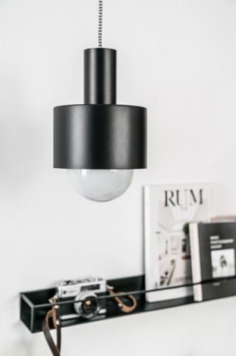 sufitowa-lampa-wiszaca-ummo-enkel1-czarna-2.jpg