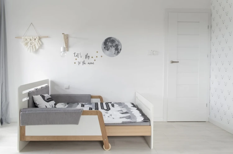 timoore_simple_bed (Copy).jpg