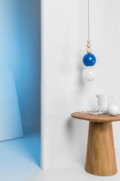designerska-lampa-wiszaca-bala-granatowy-akcent-fru-dizajn