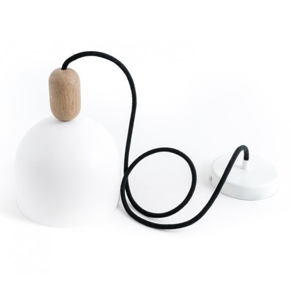 lampa-do-salonu-biala-z-drewnem-i-czarnym-kablem-frudizajn