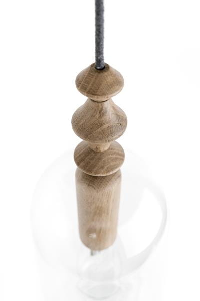 lampa-sufitowa-hulub-3-z-debowymi-oprawkami-i-czarna-baza-frudizajn