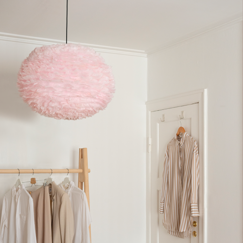Lampa z piór EOS LARGE- UMAGE (Vita Copenhagen)- Jasnoróżowa 1.png