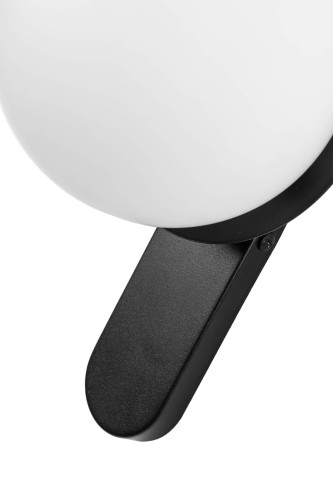 lampa-scienna-kuul-d-ip44-czarna-do-wnetrz-ummo-fru-dizajn