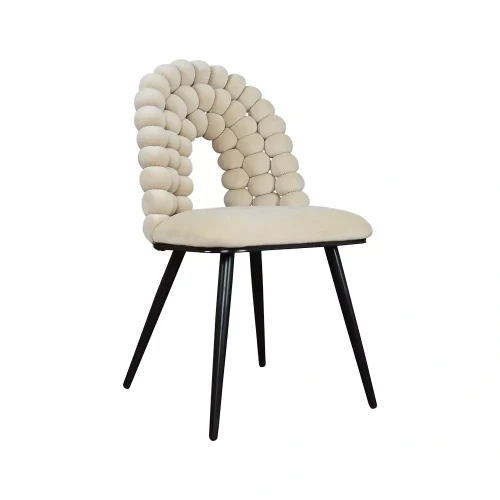 krzeslo-tapicerowane-piano-jasny-bez-czarne-nogi-aranzacja-frudizajn