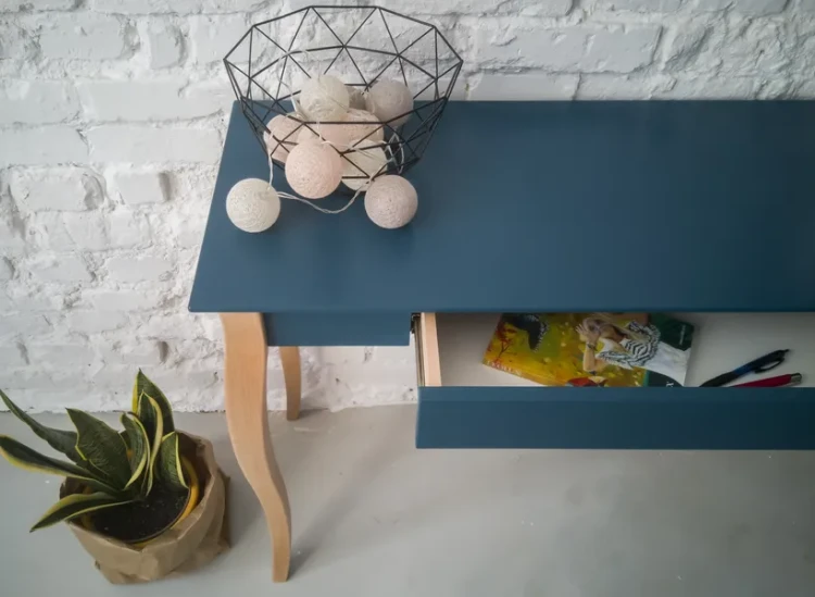 RAGABAWDLIL details biurko lillo petrol blue detale_ LILLO Writing desk- petrol blue- detail_wynik.webp