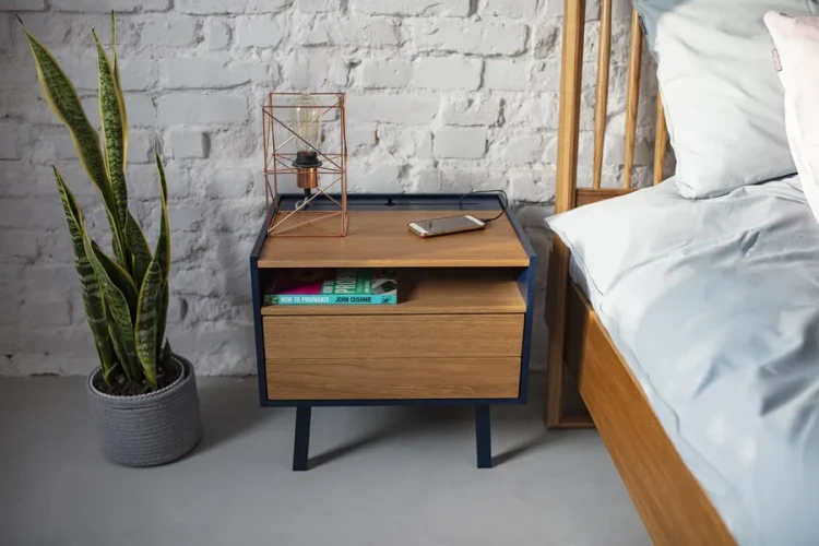 RAGABADBT15 Szafka nocna Diamond front_Diamond bedside table navy blue_wynik.webp