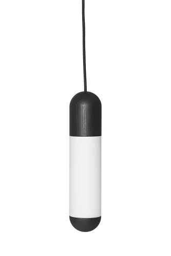lampa-wiszaca-funsui-w-a-ummo-granatowa-na-tle-sciany-frudizajn