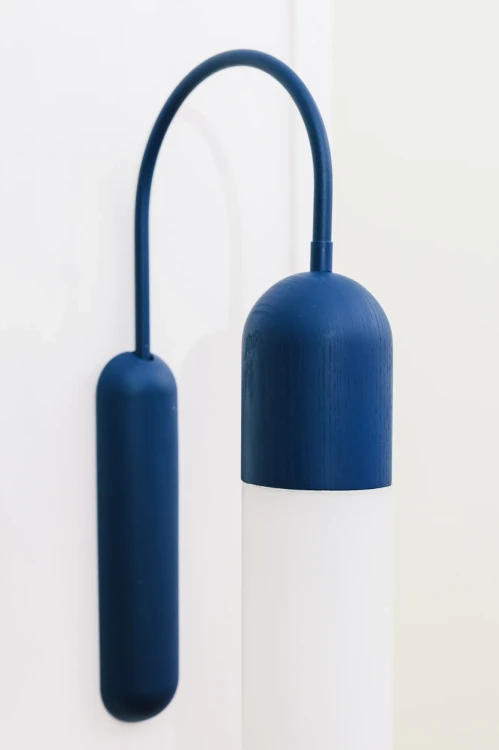 owalna-lampa-scienna-funsui-w-a-ummo-do-sypialni-frudizajn