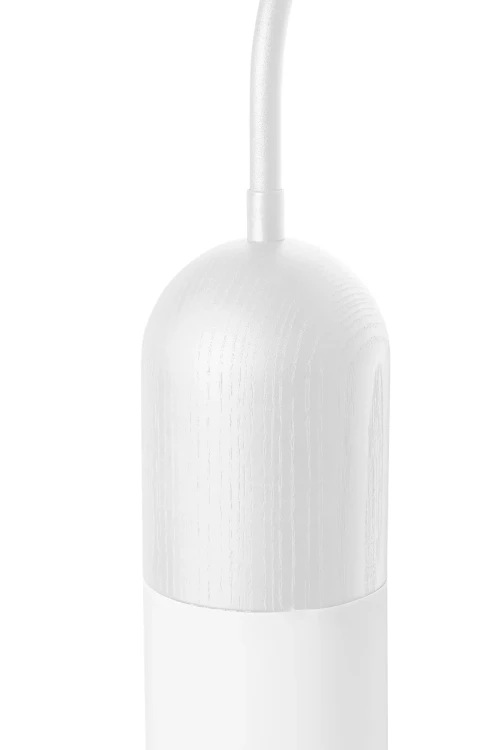 oswietlenie-do-salonu-biale-funsui-w-a-ummo-detale-lampy-frudizajn