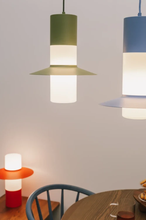 lampa-caponio-a-biala-ummo-z-metalowa-maskownica-sufitowa-frudizajn