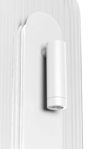 lampa-scienna-z-regulowanym-reflektorem-riflo-w-c-biala-do-biura-fru-dizajn