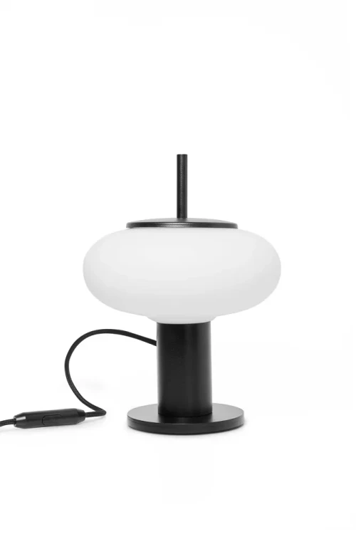 lampa-stolowa-czarna-torni-st-ummo-z-przodu-frudizajn