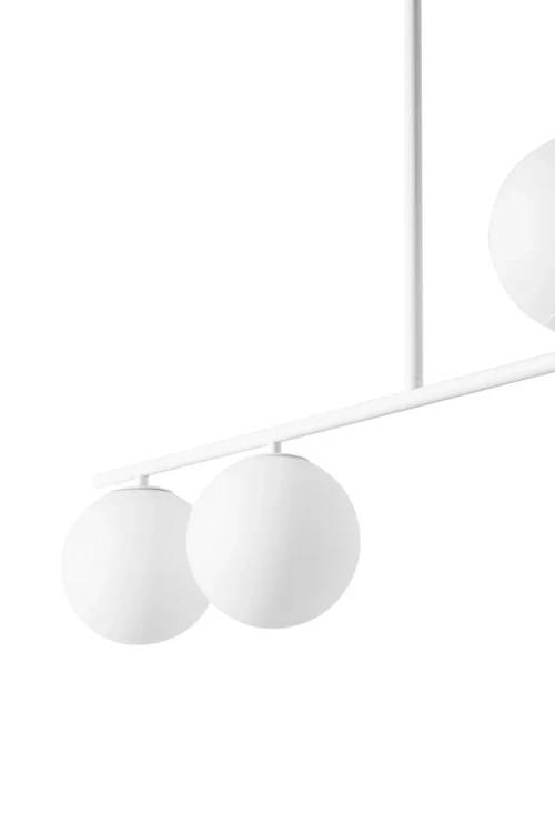 lampa-suguri-a-s-ummo-z-czterema-kulami-do-salonu-frudizajn