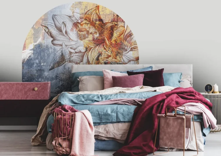 egzotyczna-naklejka-scienna-luk-barwne-kwiaty-na-scianie-do-salonu-frudizajn