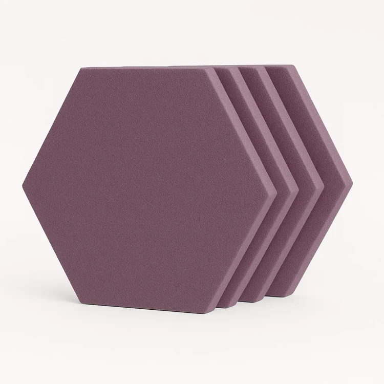 Fluffo_hexa02_frudizajn.webp
