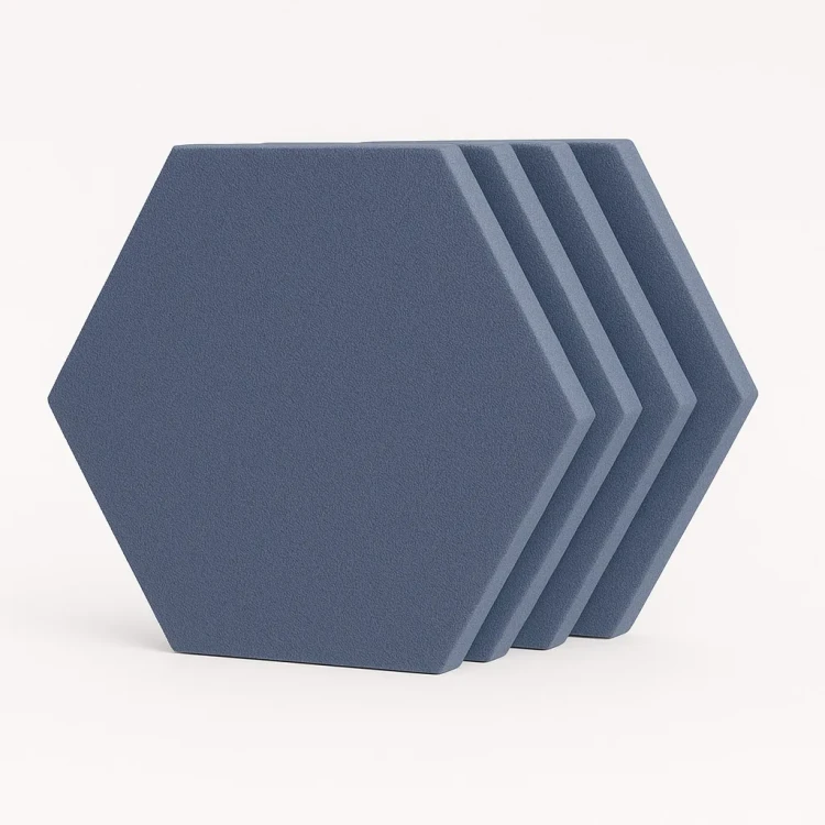 Fluffo_hexa03_frudizajn.webp