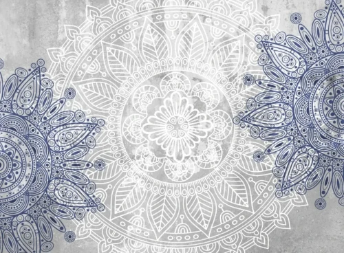 Orientalna_mandala_w_odcieniach_bieli_i_granatu_na_betonowym_tle.webp