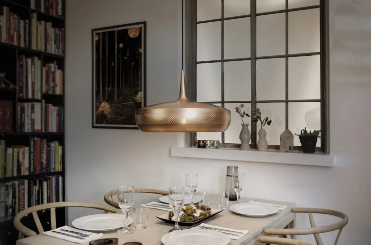 02075_Clava_Dine_brushed_copper_dinner_environment.jpg
