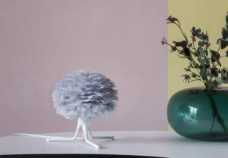 2123_Eos_micro_light_grey_tripod_base_white_green_vase_environment (Copy).jpg