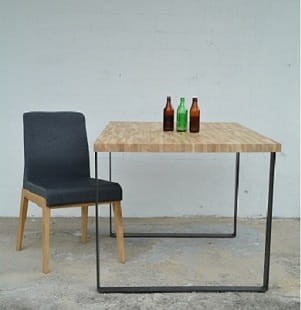 DUBLIN stół z czarnymi nogami.jpg