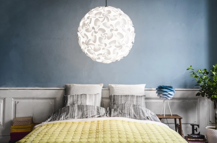 02065_Lora_x-large_white_bedroom_environment.jpg