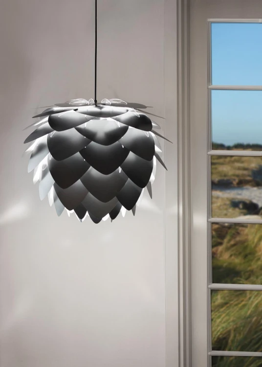 Aluvia_Medium_Anthracite_window_nature.jpg
