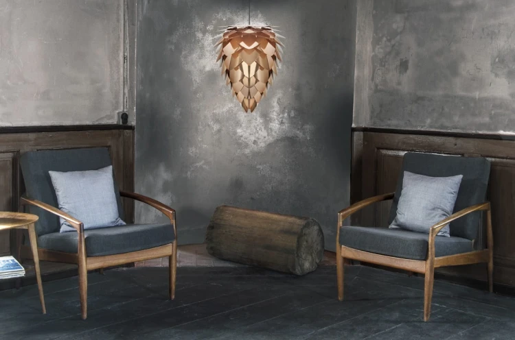 02032_Conia_copper_chairs_in_corner.jpg