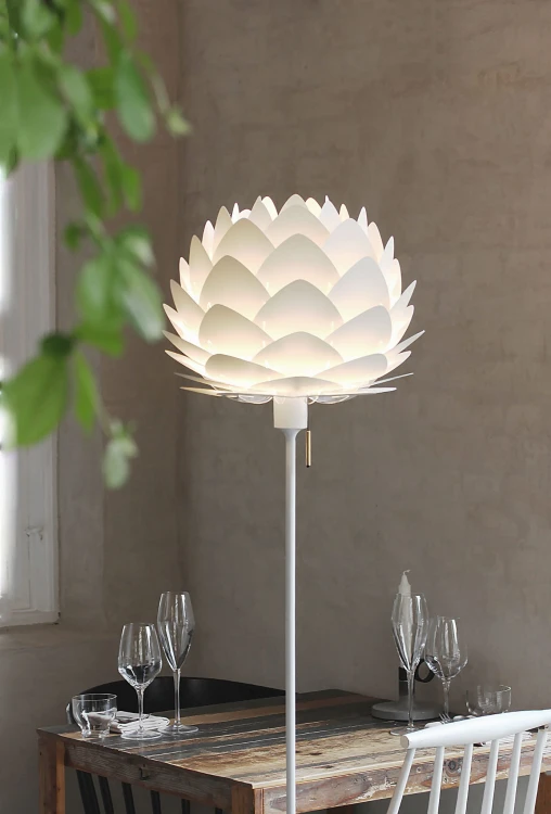 Aluvia_Champagne_mini_pearl_300dpi.jpg