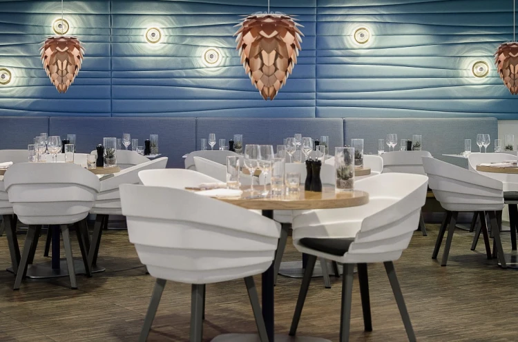 02033_Conia_mini_copper_dining.jpg